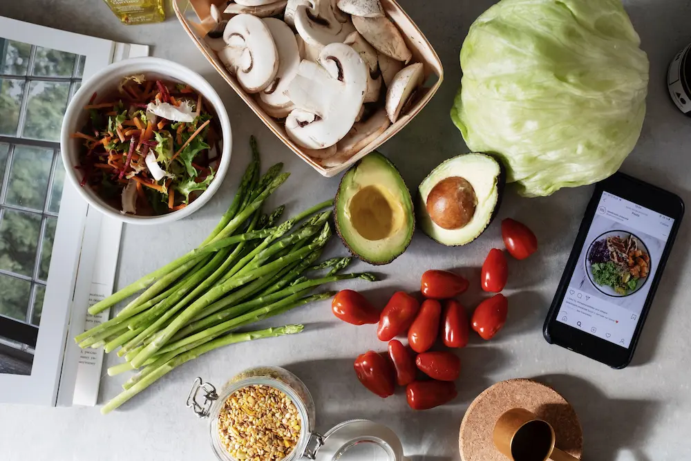 Légumes, fruits et aliments riches en vitamines et minéraux pour les sportifs